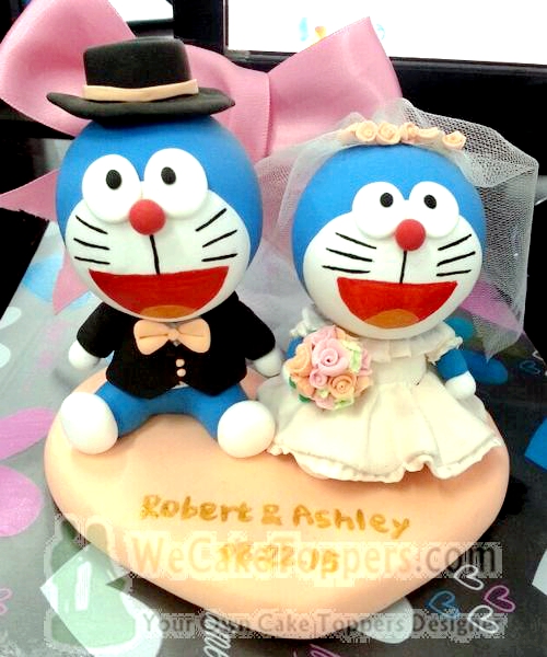 Custom cake toppers Doraemon bride & groom cake topper wedding